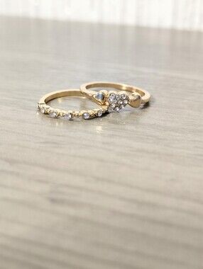 Gold Crystal Heart & Band Ring Set